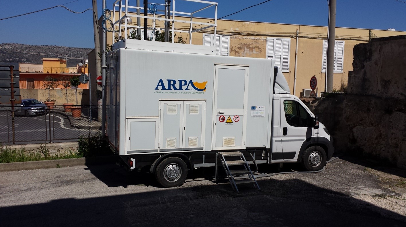 Persistenza odore acre nell'aria: Richiesti nuovi rilievi