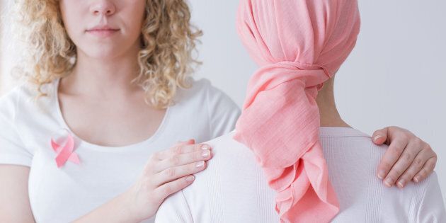 Erogazione di un contributo economico finalizzato all’acquisto della parrucca alle donne sottoposte a terapia oncologica.